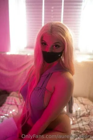 aureliabakerx