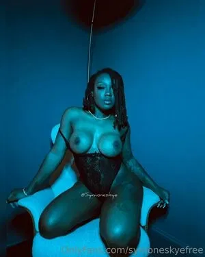 symoneskyefree