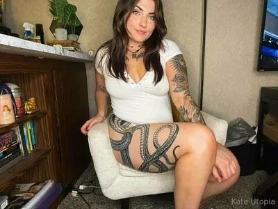 kate_utopiaa