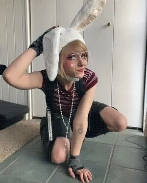 evie_angel