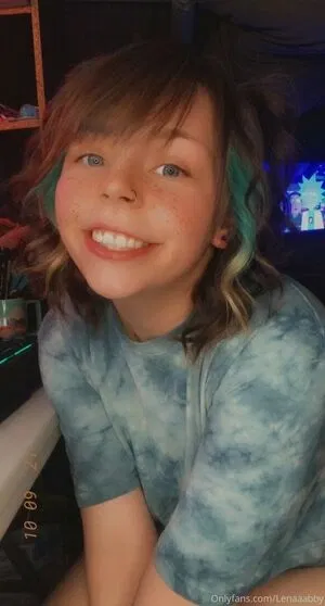 Lenaaabby