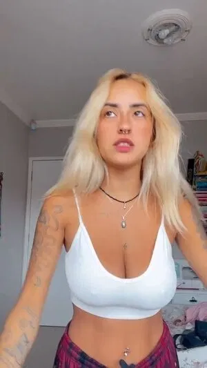 Yara Lore
