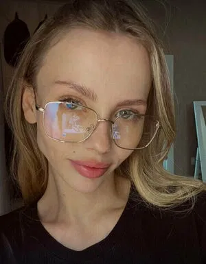 lust_nana