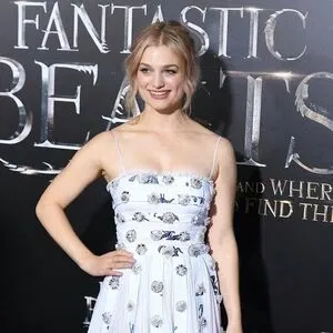 Alison Sudol