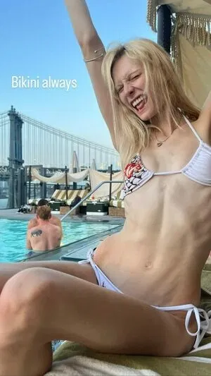 Alex Consani