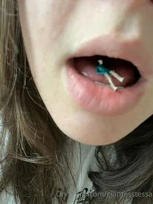 giantesstessa