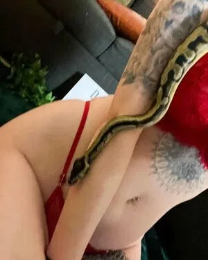 Kat Edwards