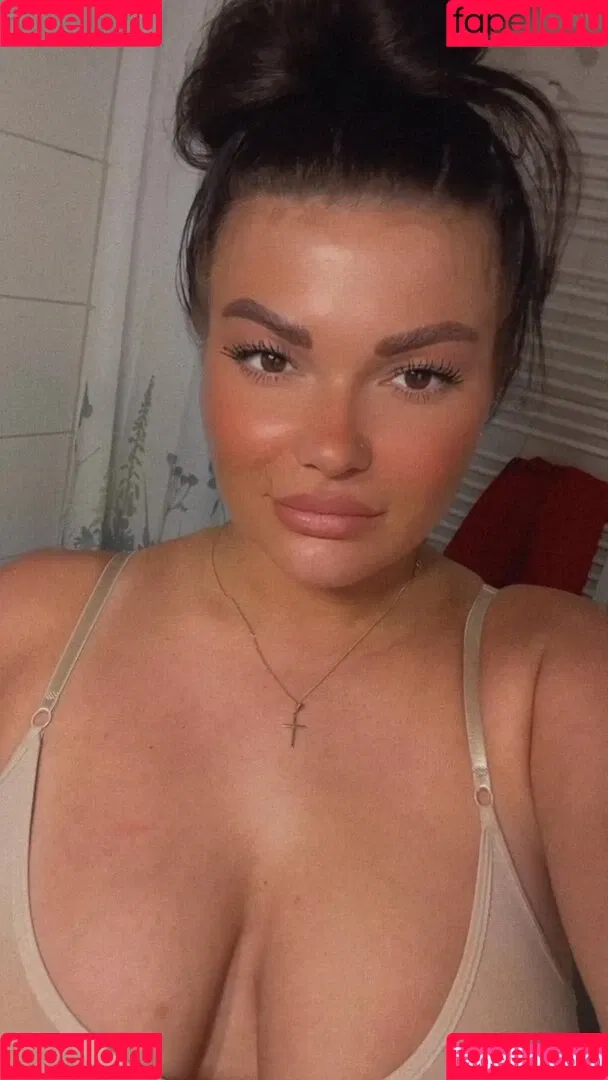 Laura Wölki Onlyfans Photo Gallery 