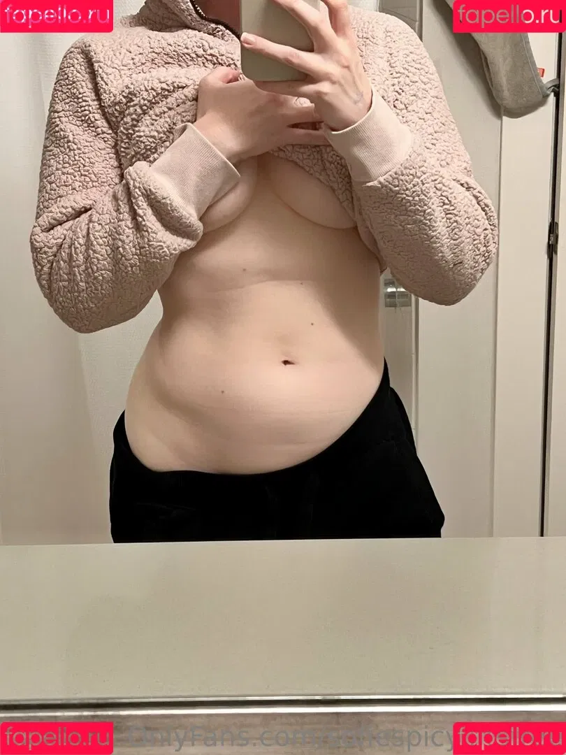 thetoplesstrainer Onlyfans Photo Gallery 