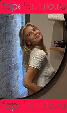 Elena Zoe Onlyfans Photo Gallery 