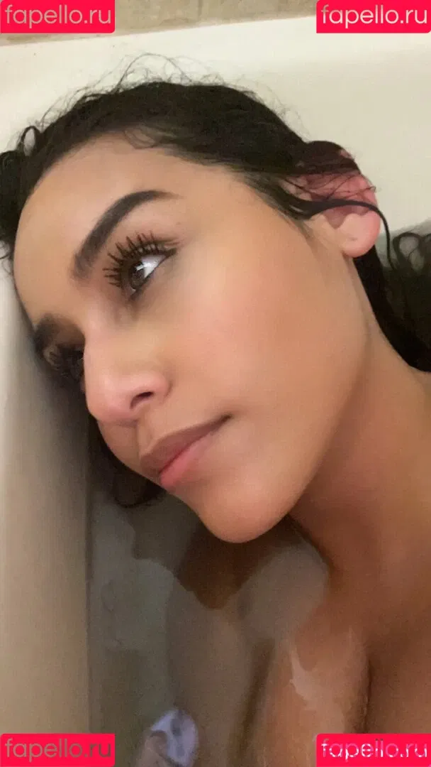 GabbyB Onlyfans Photo Gallery 