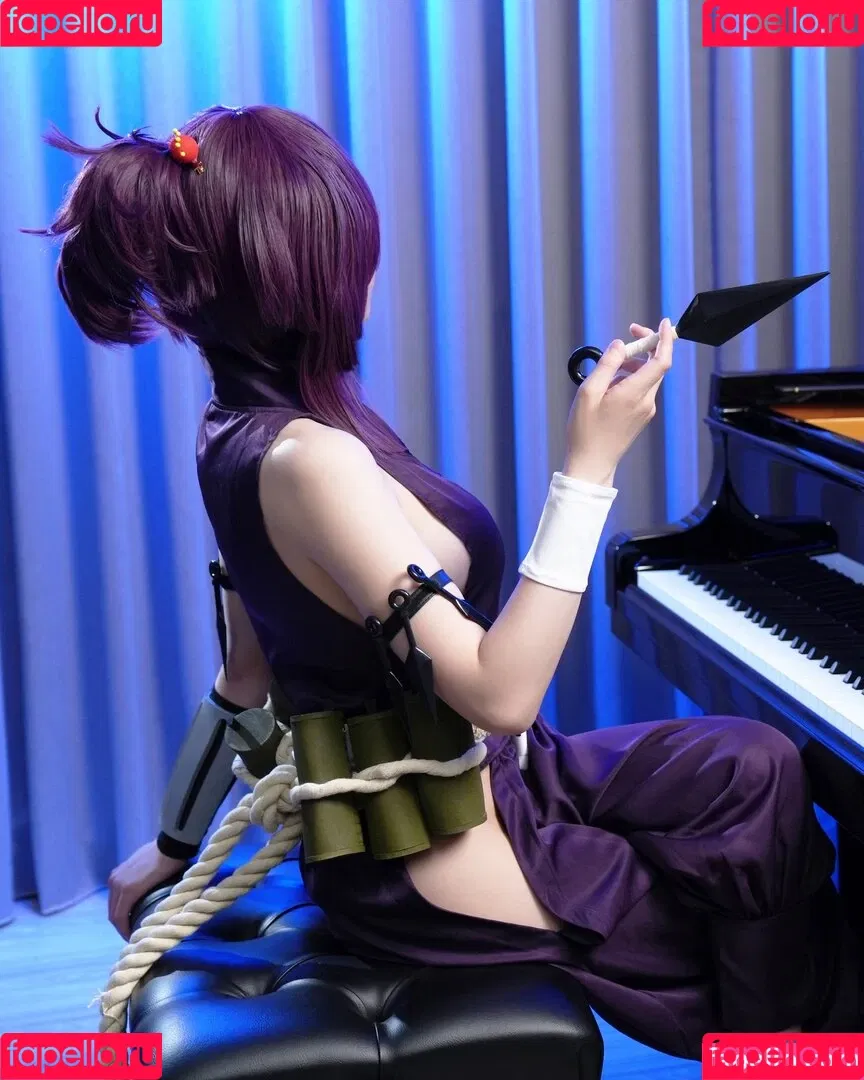 Ru’s Piano Onlyfans Photo Gallery 