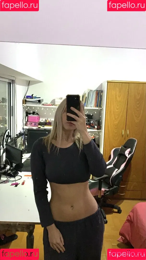 Yami Sanchez Onlyfans Photo Gallery 