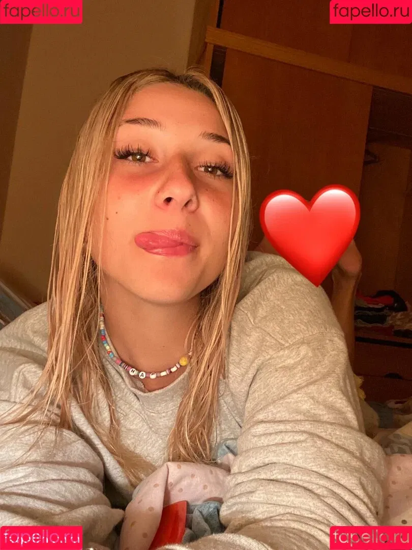 Yami Sanchez Onlyfans Photo Gallery 