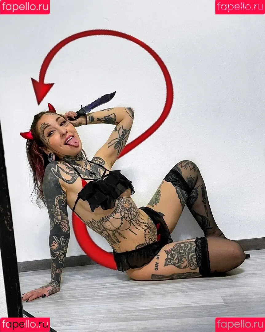 Marry Boeh Onlyfans Photo Gallery 
