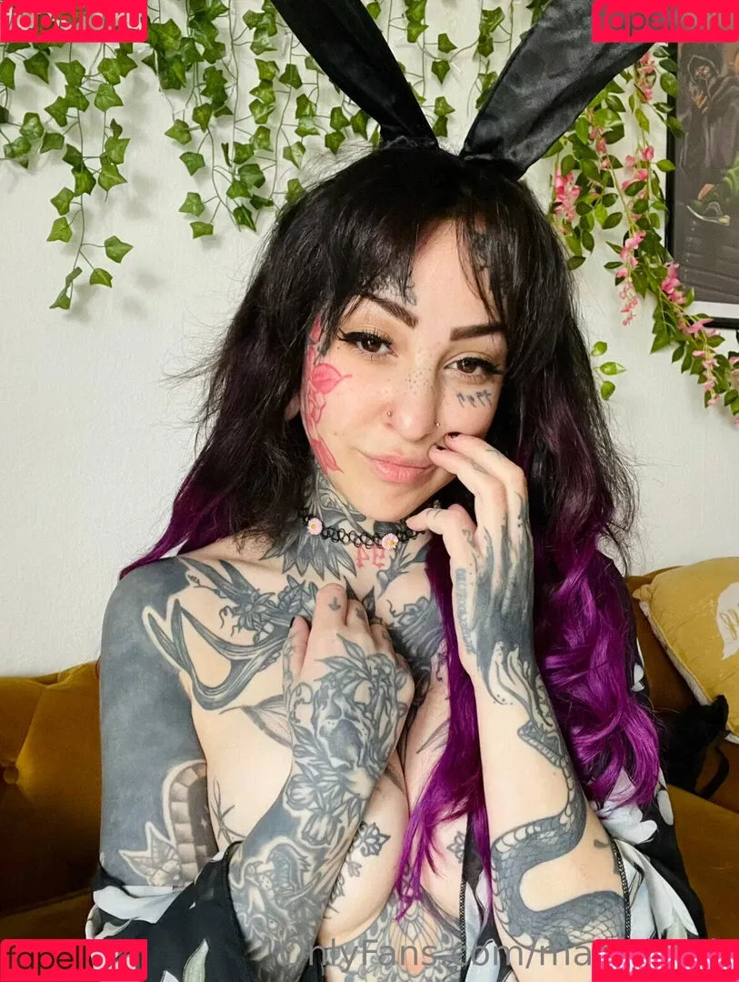 Marry Boeh Onlyfans Photo Gallery 