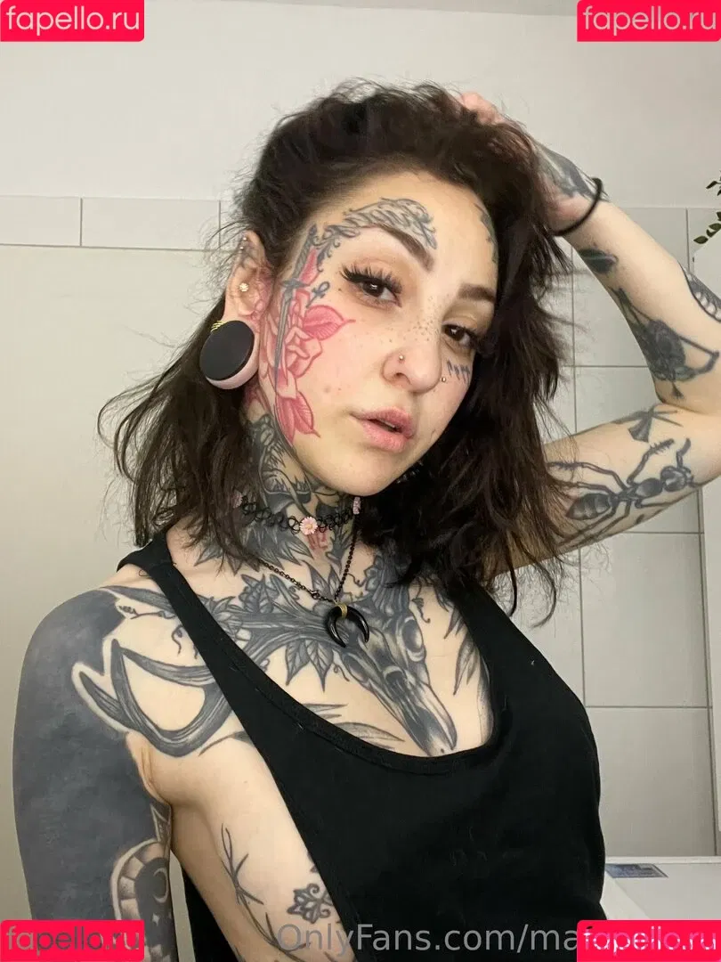 Marry Boeh Onlyfans Photo Gallery 