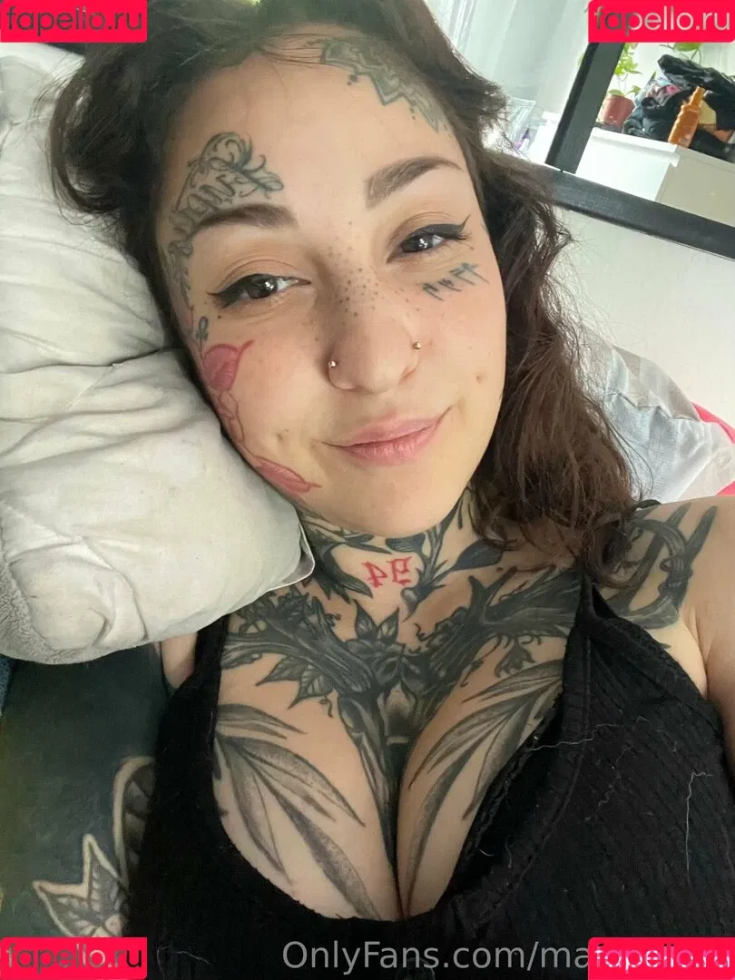 Marry Boeh Onlyfans Photo Gallery 