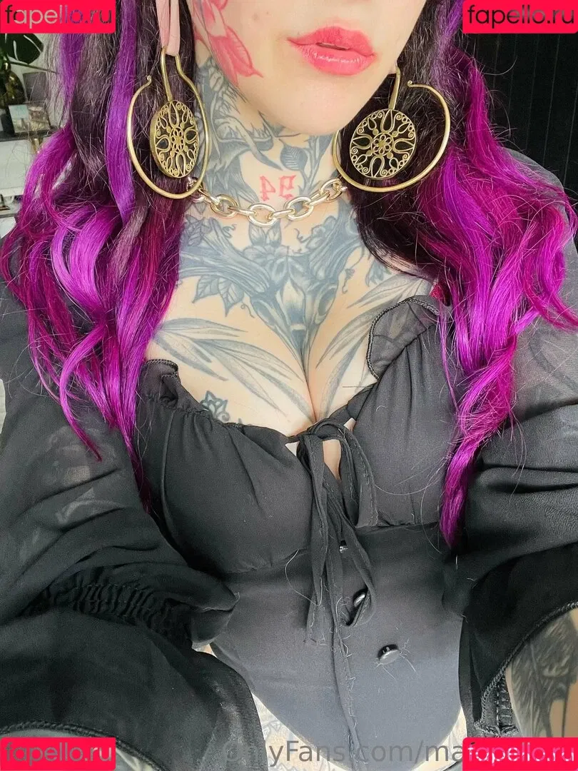 Marry Boeh Onlyfans Photo Gallery 