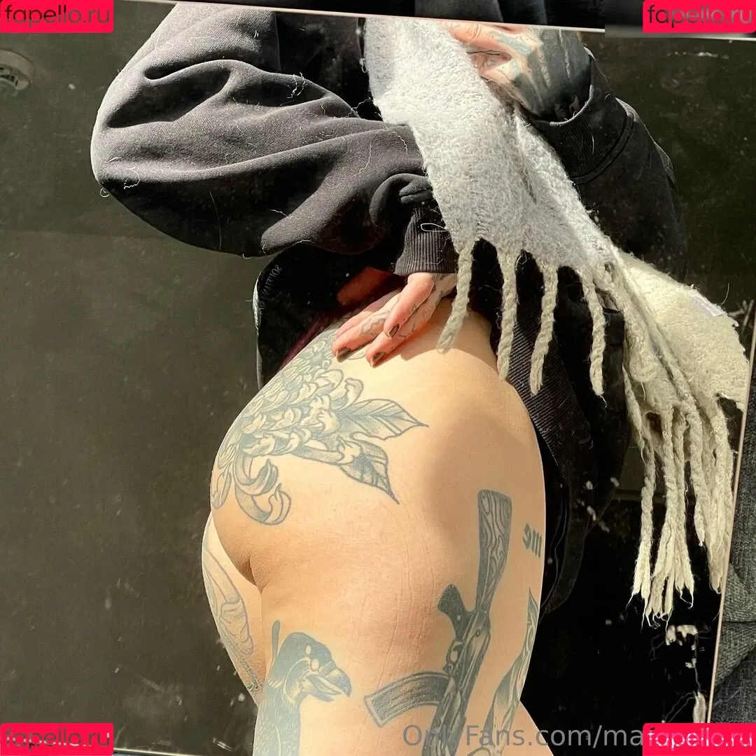 Marry Boeh Onlyfans Photo Gallery 