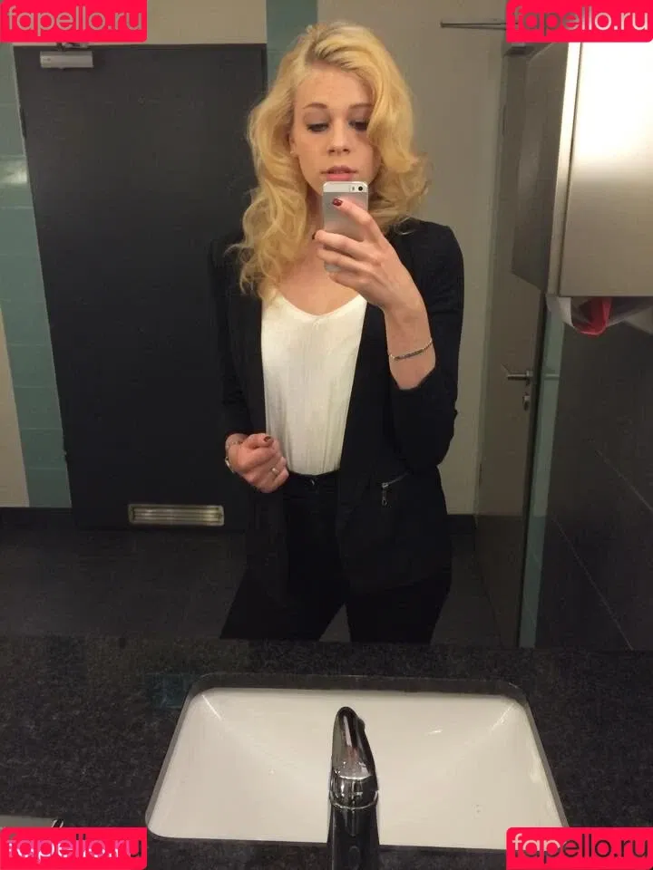 Viktoria Sonntag Onlyfans Photo Gallery 