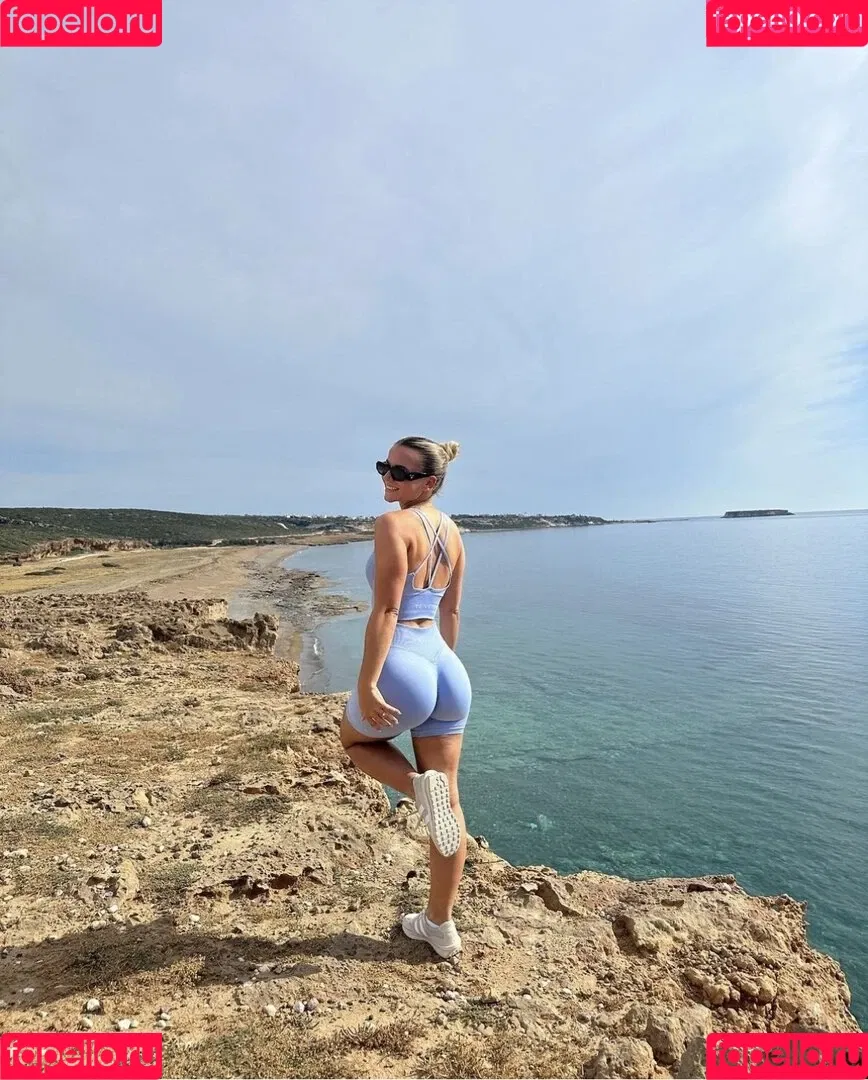 Alina Wachinger Onlyfans Photo Gallery 