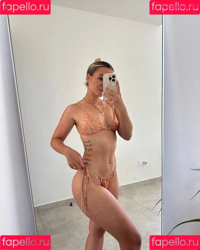 Alina Wachinger Onlyfans Photo Gallery 