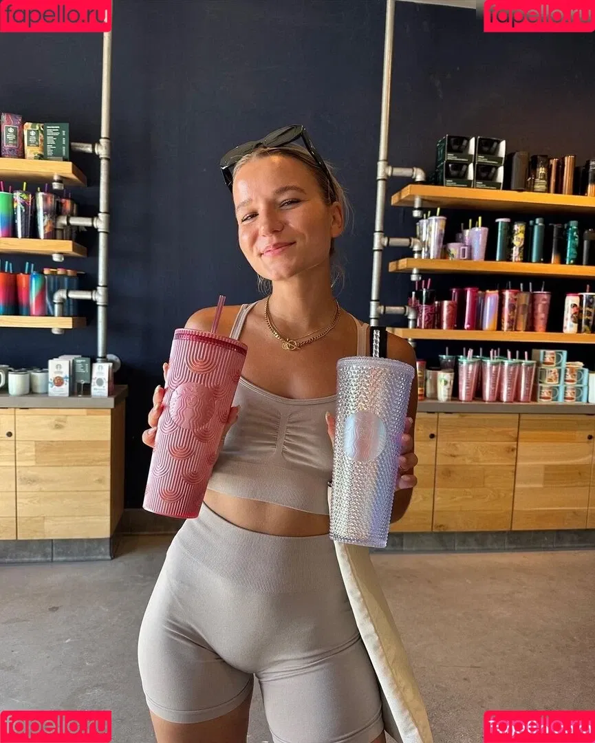 Alina Wachinger Onlyfans Photo Gallery 