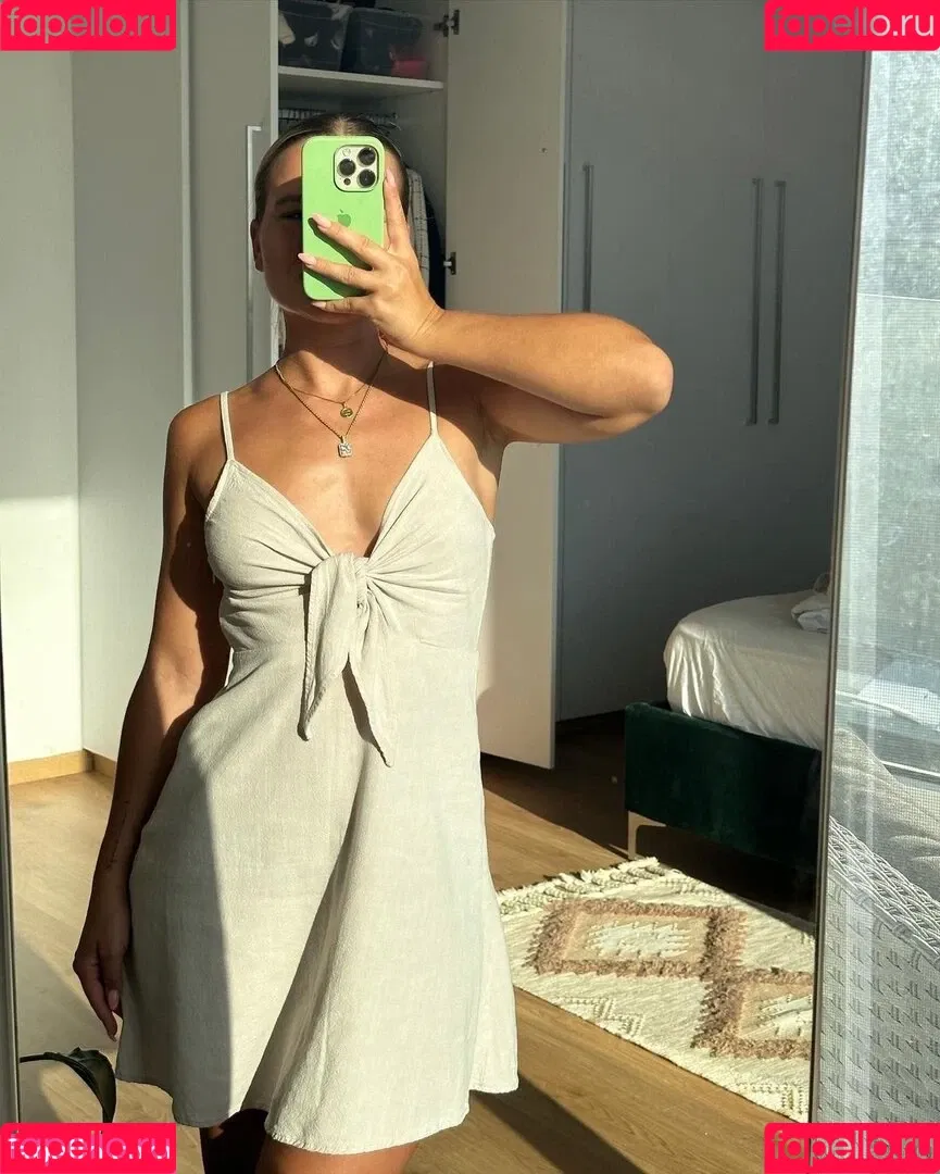 Alina Wachinger Onlyfans Photo Gallery 