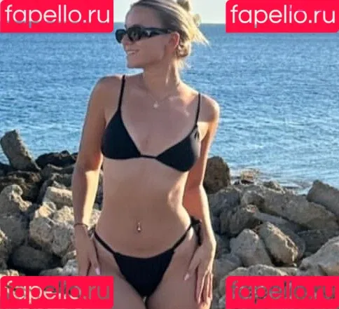 Alina Wachinger Onlyfans Photo Gallery 