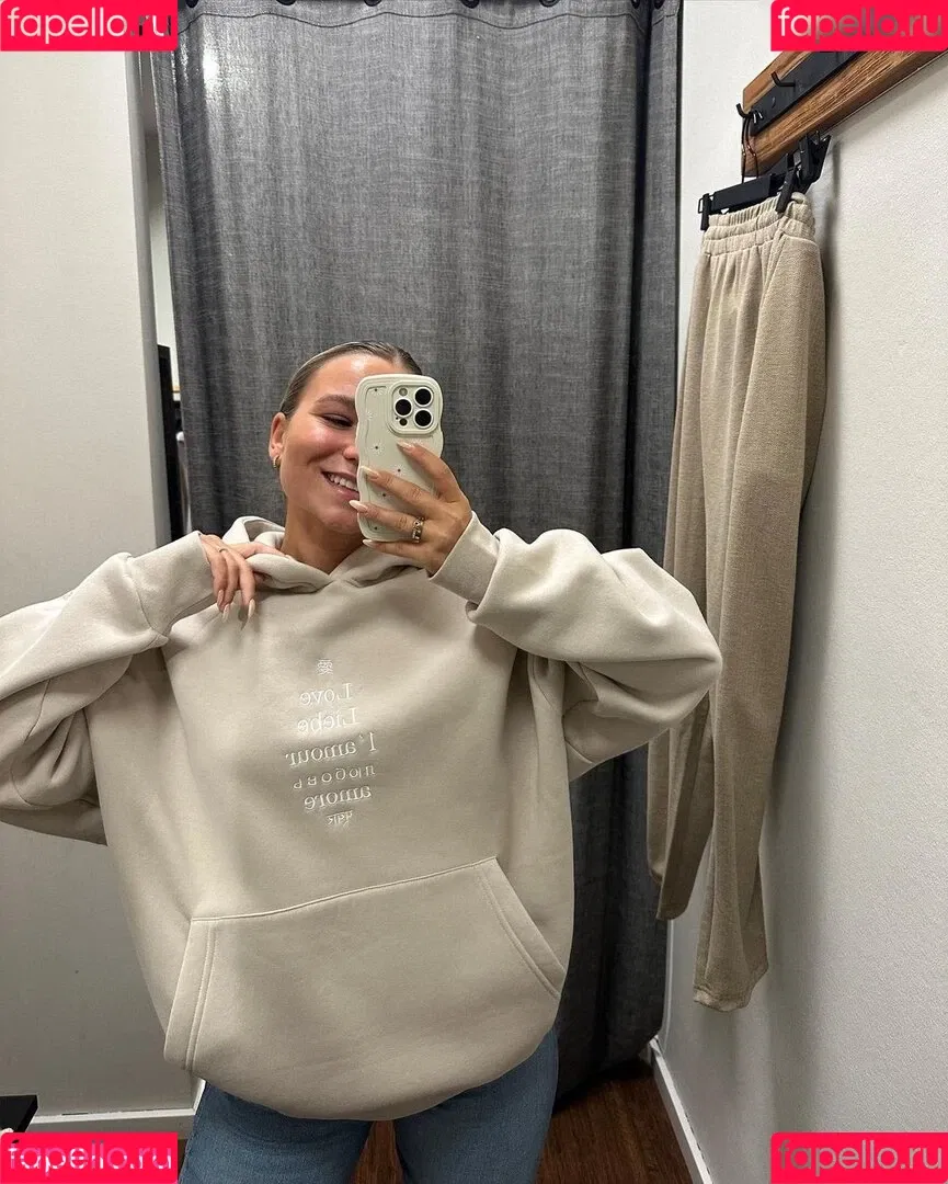 Alina Wachinger Onlyfans Photo Gallery 