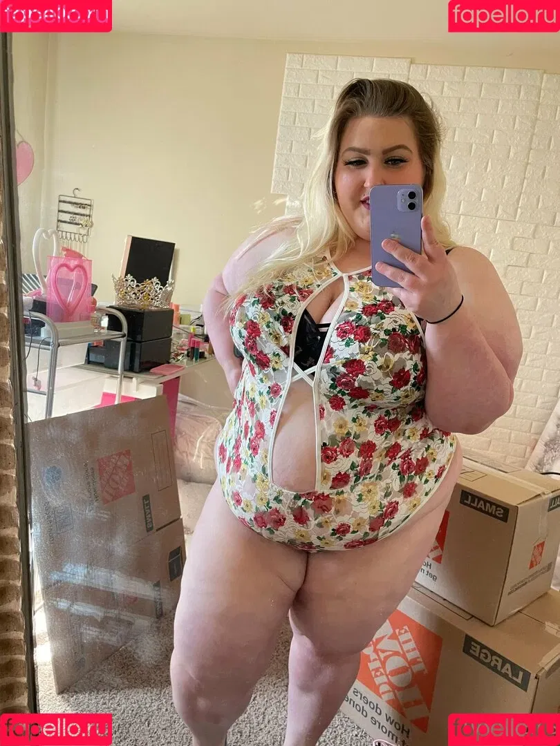 ivyisfree Onlyfans Photo Gallery 