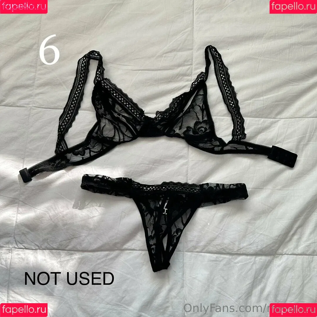 mteases Onlyfans Photo Gallery 