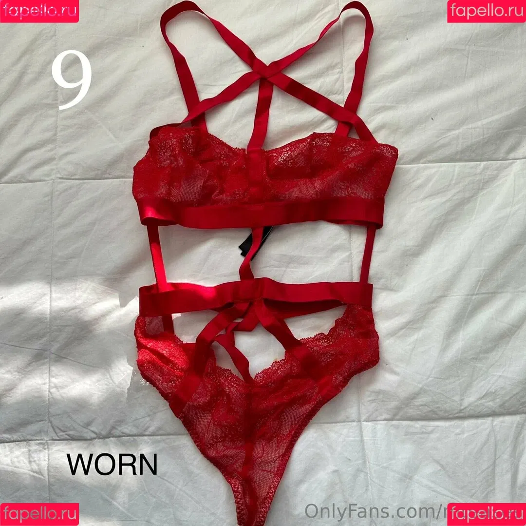 mteases Onlyfans Photo Gallery 