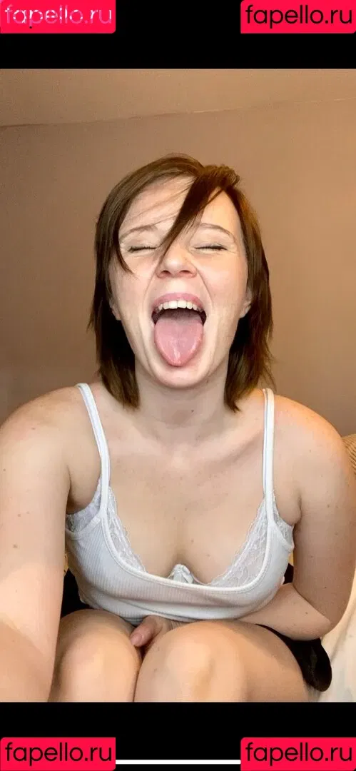 explicitlycharlotte Onlyfans Photo Gallery 