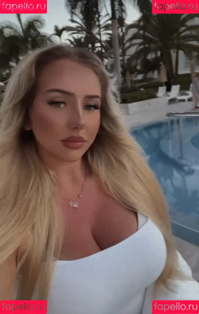 Desii77 Onlyfans Photo Gallery 