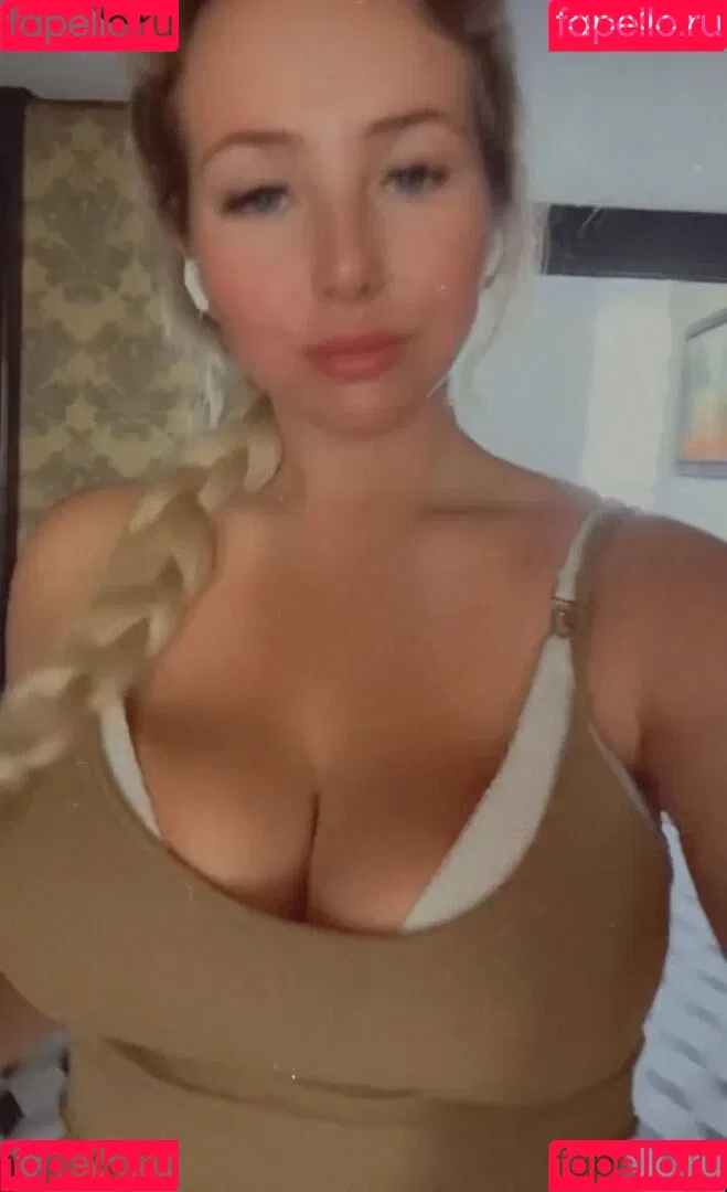 Desii77 Onlyfans Photo Gallery 