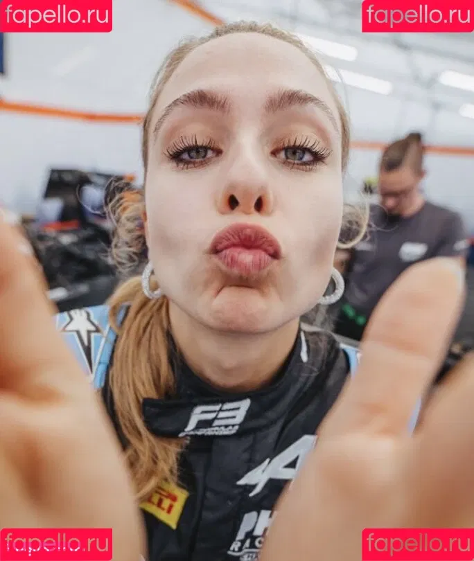 Sophia Flörsch Onlyfans Photo Gallery 