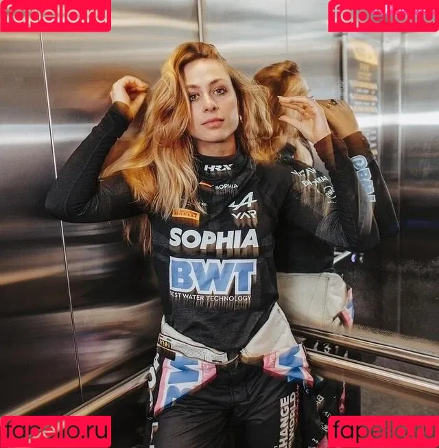 Sophia Flörsch Onlyfans Photo Gallery 