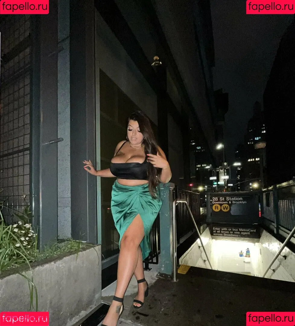 Greekgoddess204 Onlyfans Photo Gallery 
