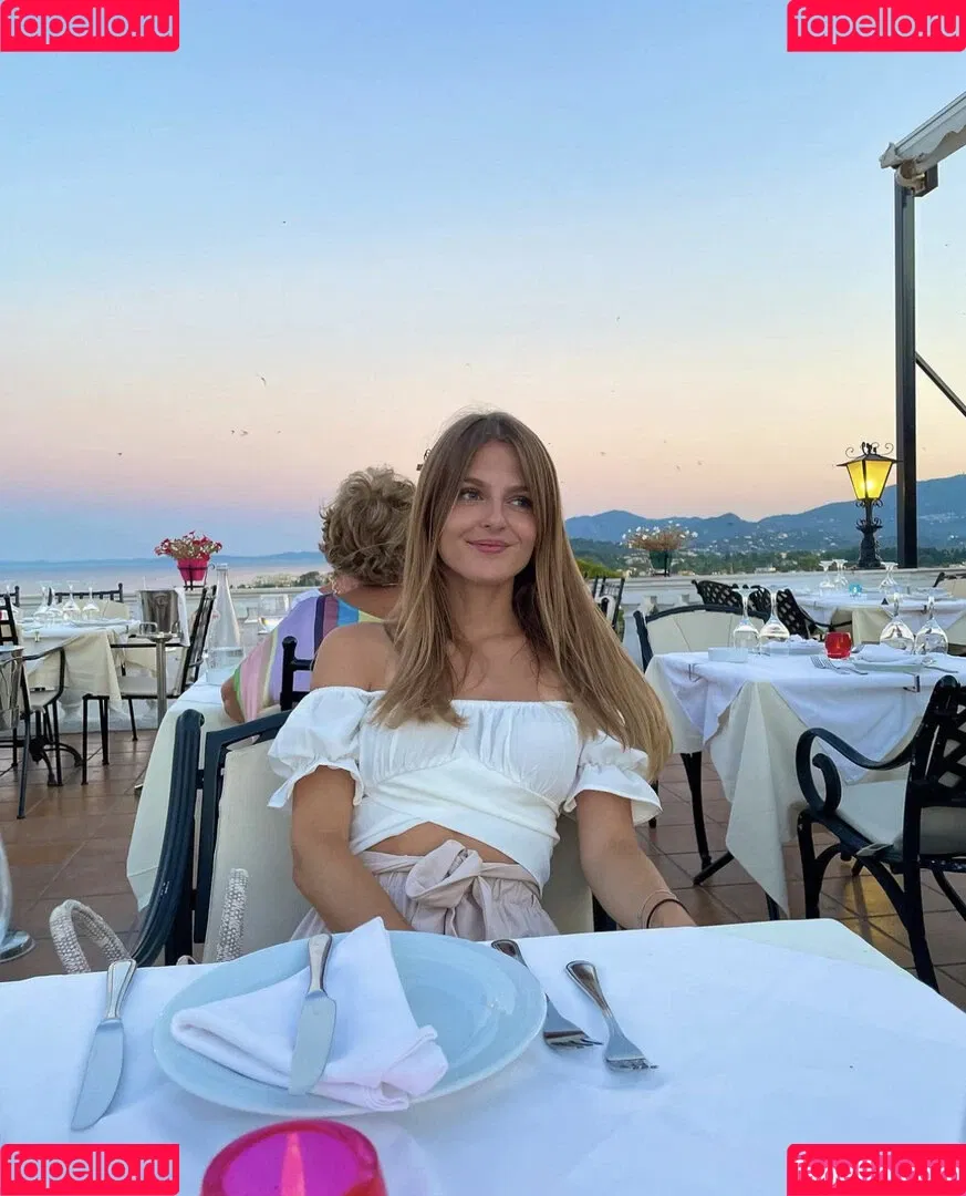 Melina.msxou Onlyfans Photo Gallery 