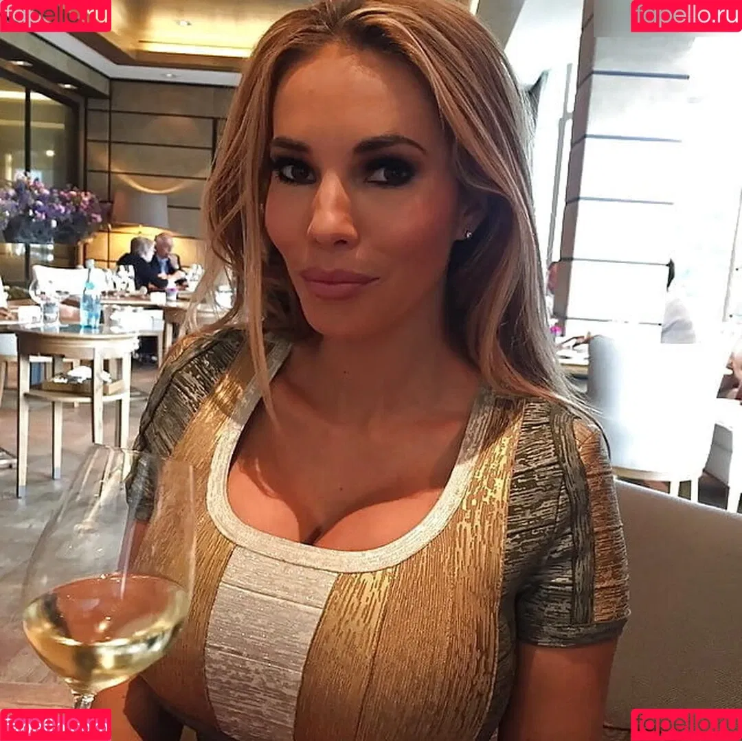 Maria Hering Onlyfans Photo Gallery 