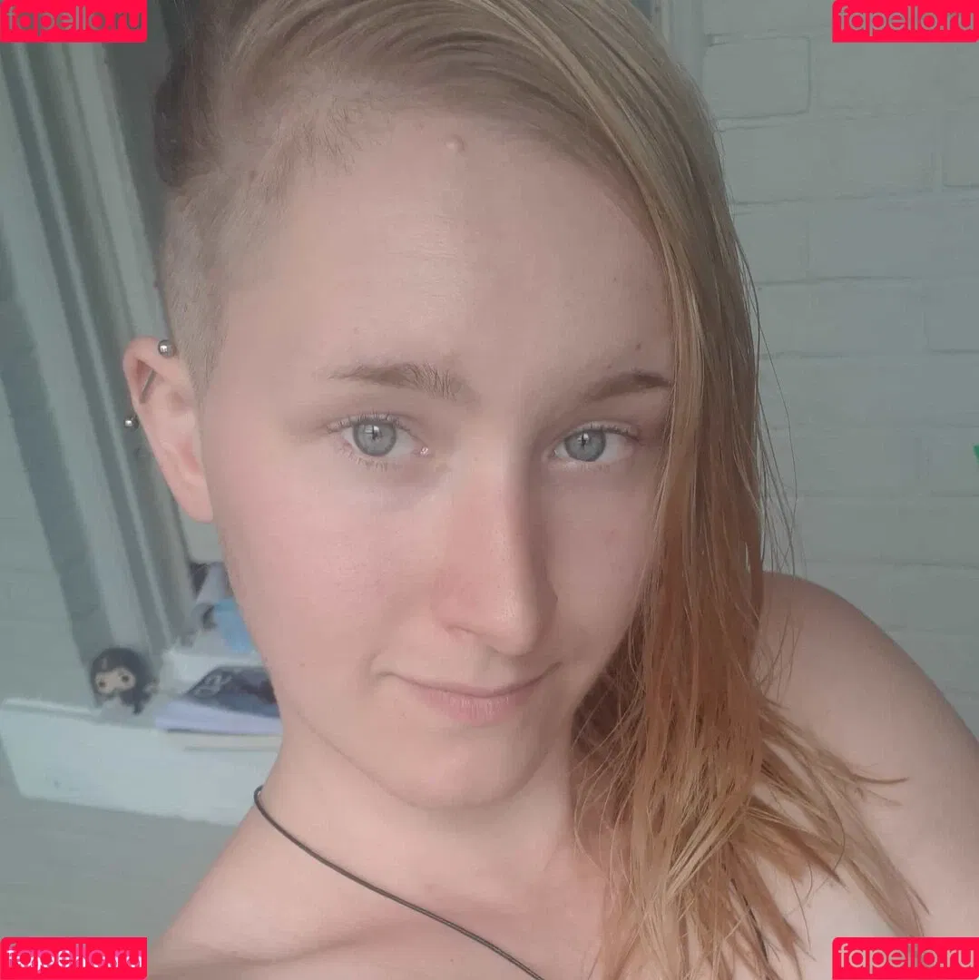 Sierra Pine Onlyfans Photo Gallery 