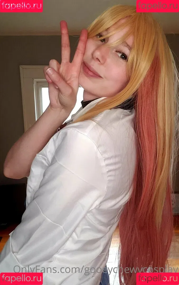 gooeychewycosplay Onlyfans Photo Gallery 