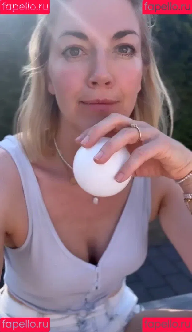 Nina Bott Onlyfans Photo Gallery 