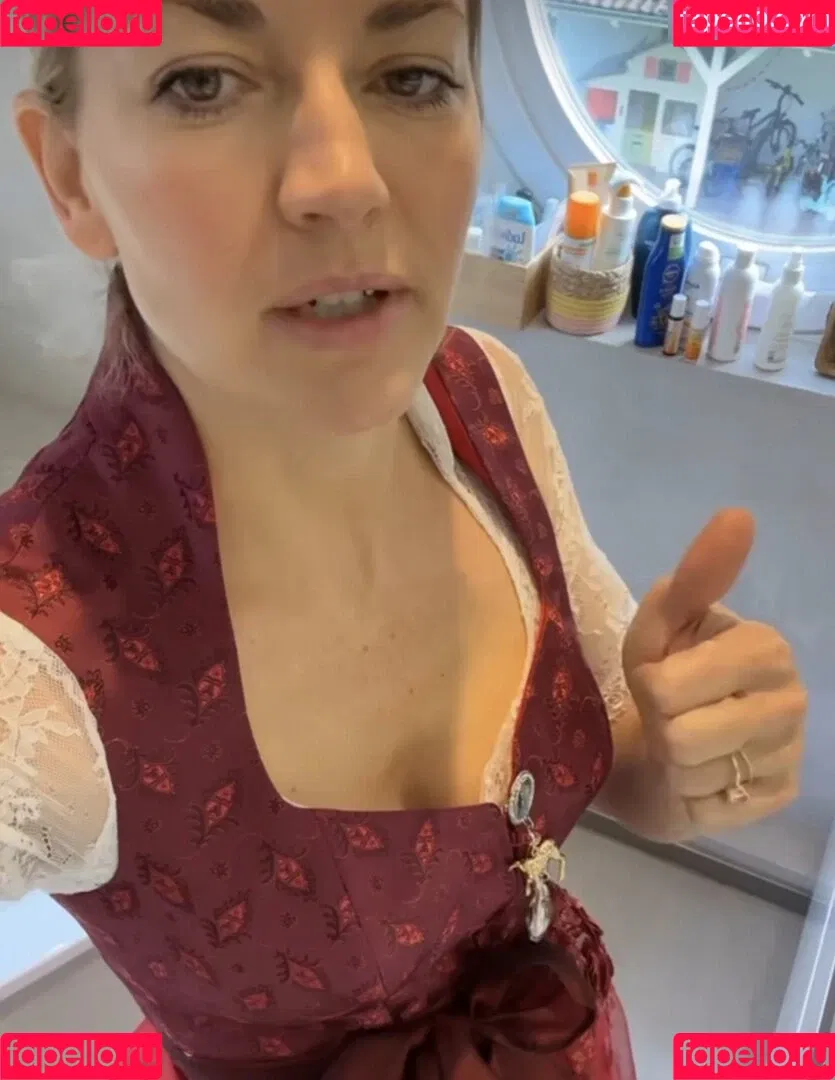 Nina Bott Onlyfans Photo Gallery 