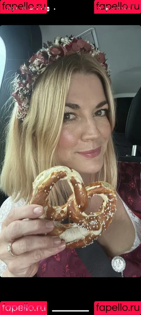 Nina Bott Onlyfans Photo Gallery 