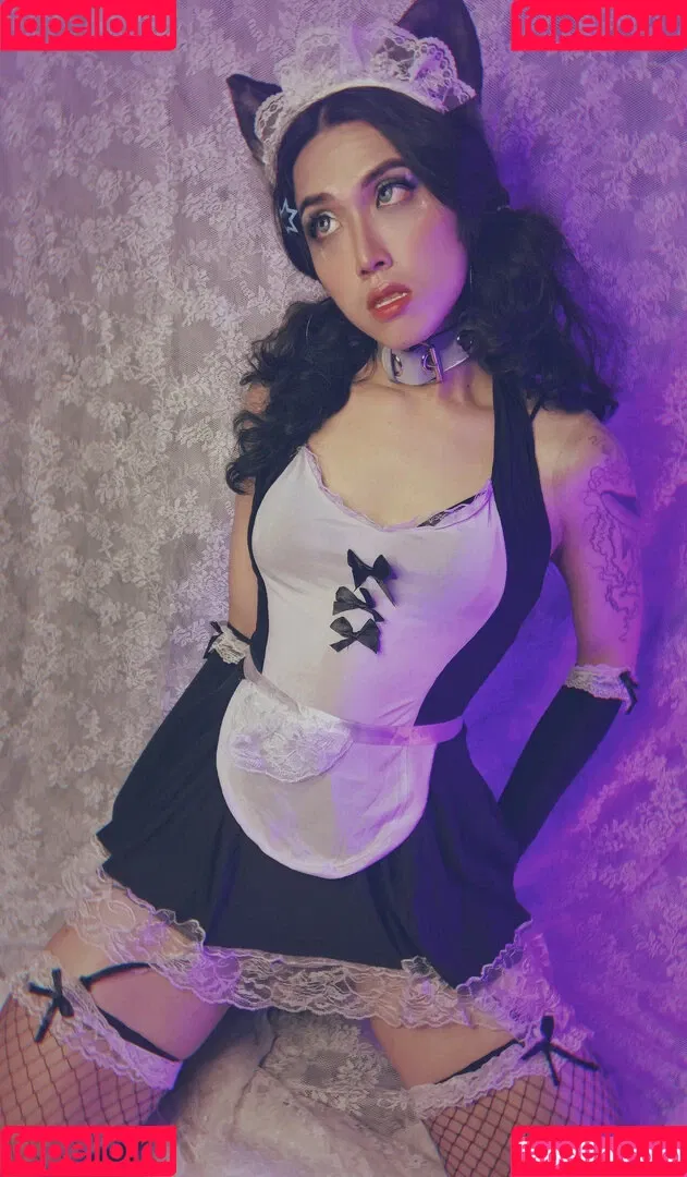 Emily Yunicorn Onlyfans Photo Gallery 
