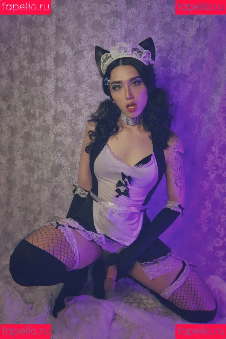 Emily Yunicorn Onlyfans Photo Gallery 