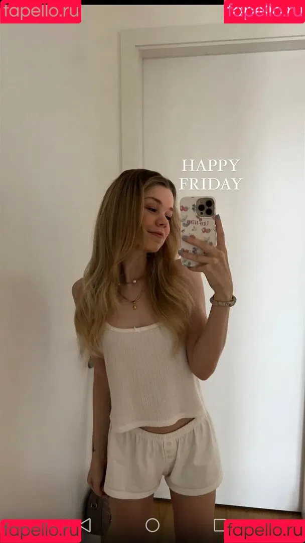 Lea Peach Onlyfans Photo Gallery 